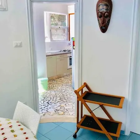 Nicola's House Hotel