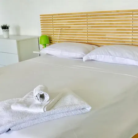 Nicola's House 3*